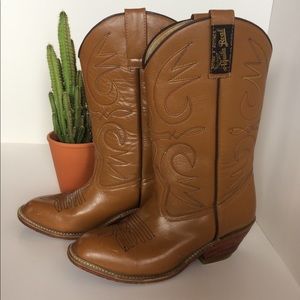 Aguila Real Cowgirl Leather Boots